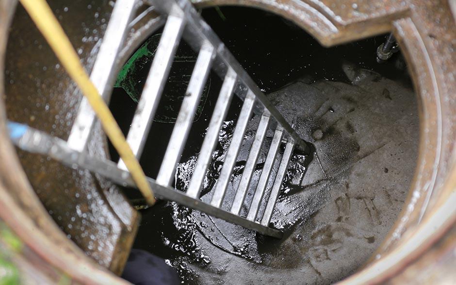 déboucheur chimique canalisation Les Essarts-le-Roi